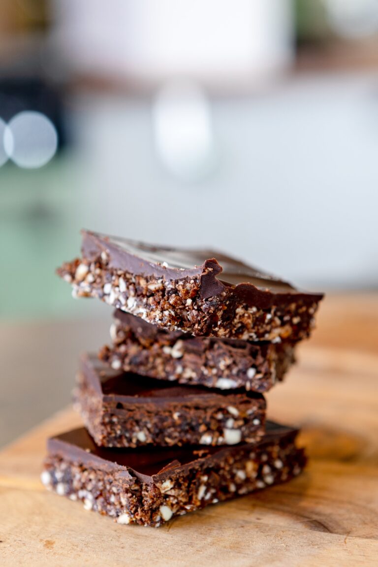 Raw No Bake Peppermint Slice